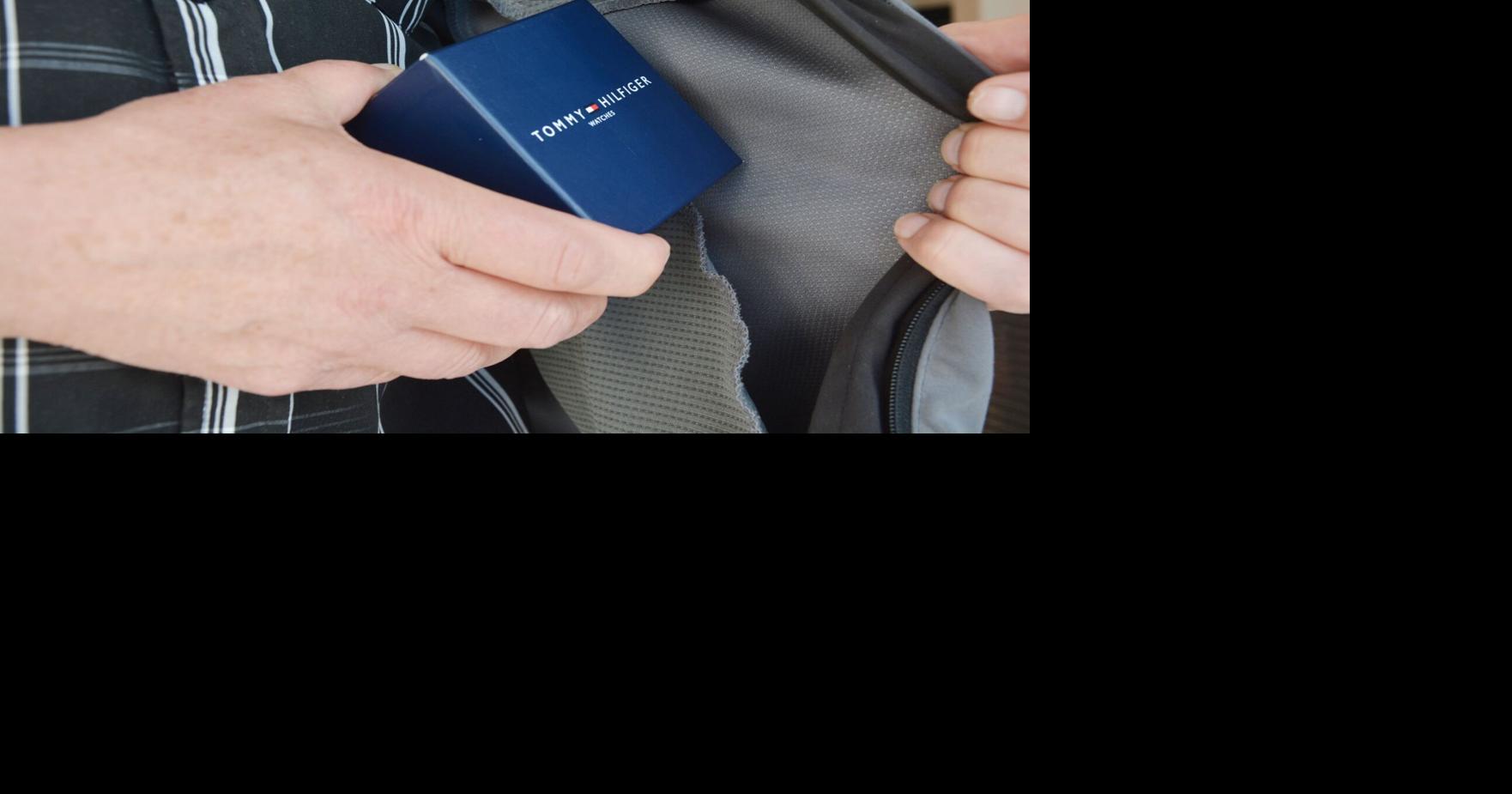 Oakville pair arrested after police say large shoplifting ring