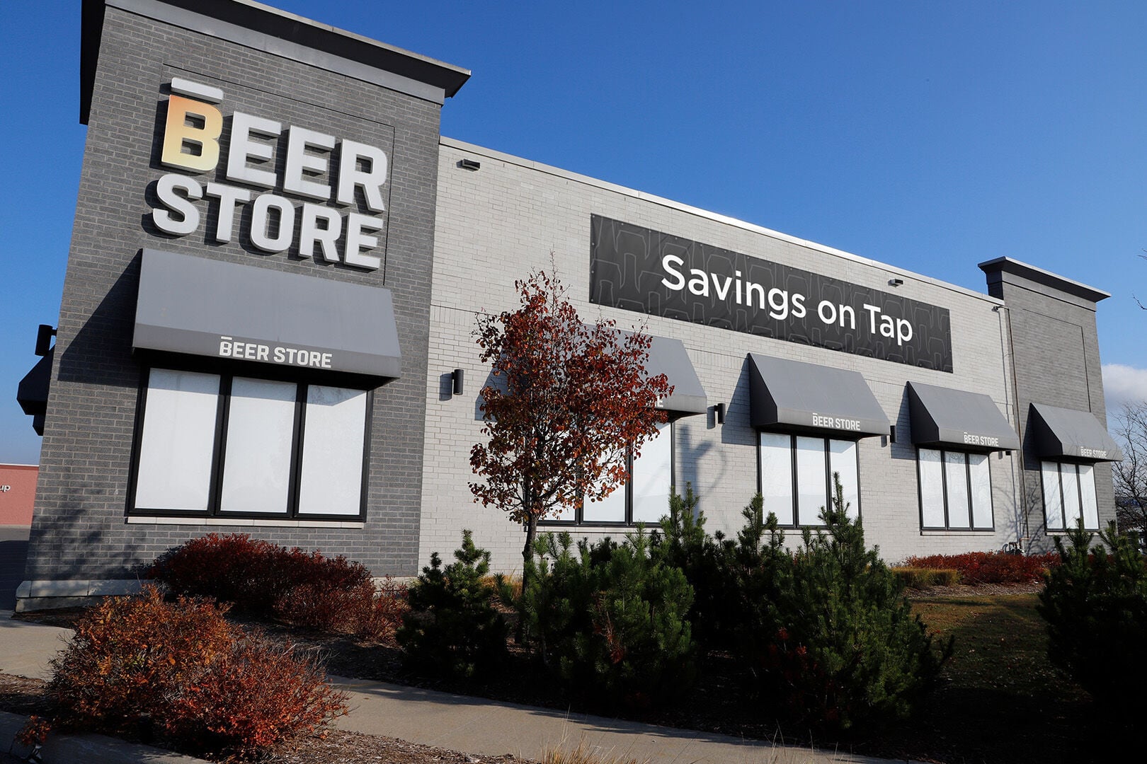 Beer Store, LCBO and other Ontario alcohol retailers Thanksgiving holiday weekend hours