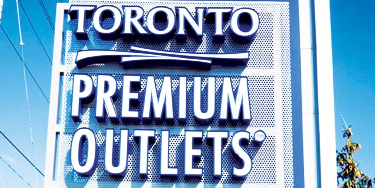 Can't be missed': Traffic around Toronto Premium Outlets in Halton