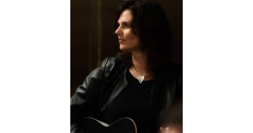 Judi Rideout expects to get along well with X-Husbands tonight