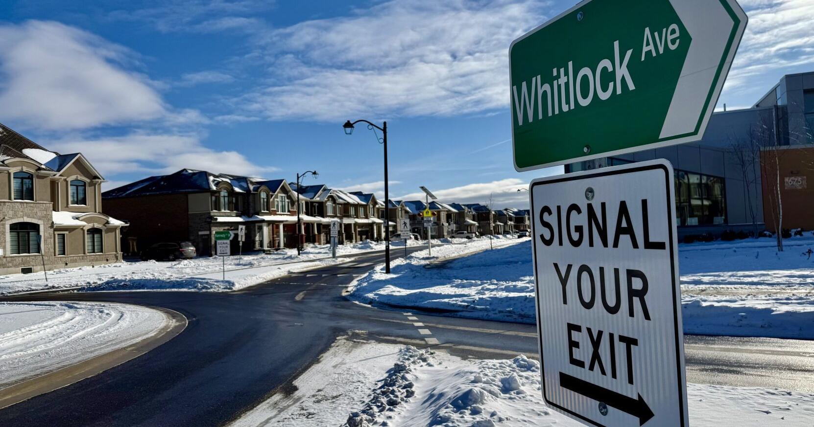 2 Milton schools near roundabout get crossing guards