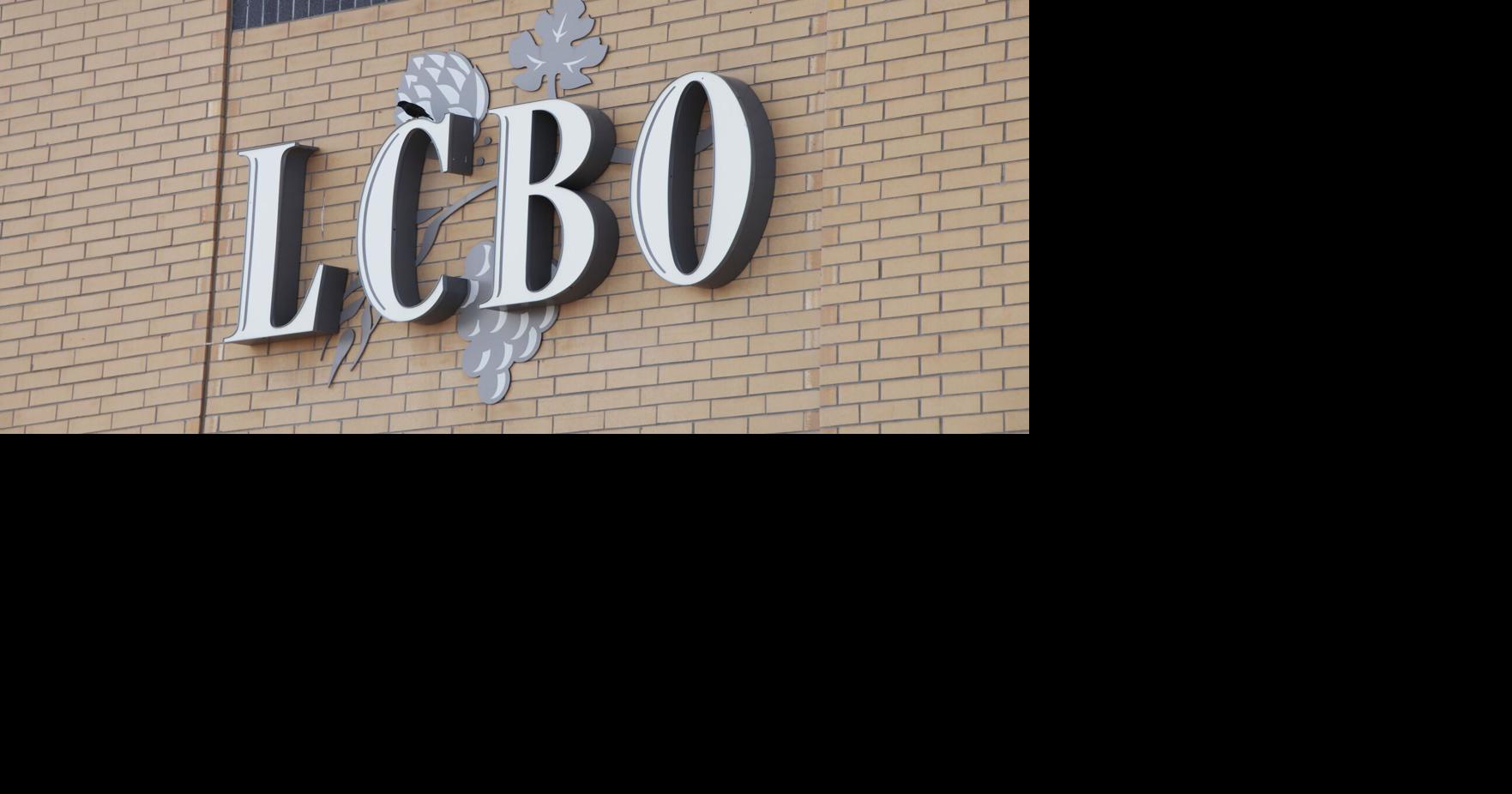Pepper spray used to rob Oakville LCBO, Halton police say