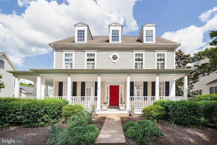 7 top homes for sale in Herndon Real Estate