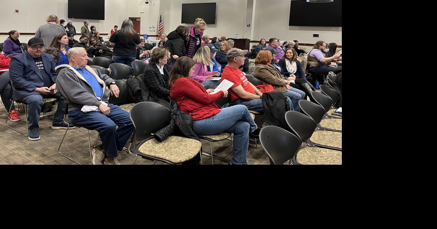 Prince William community split on schools transgender student policy