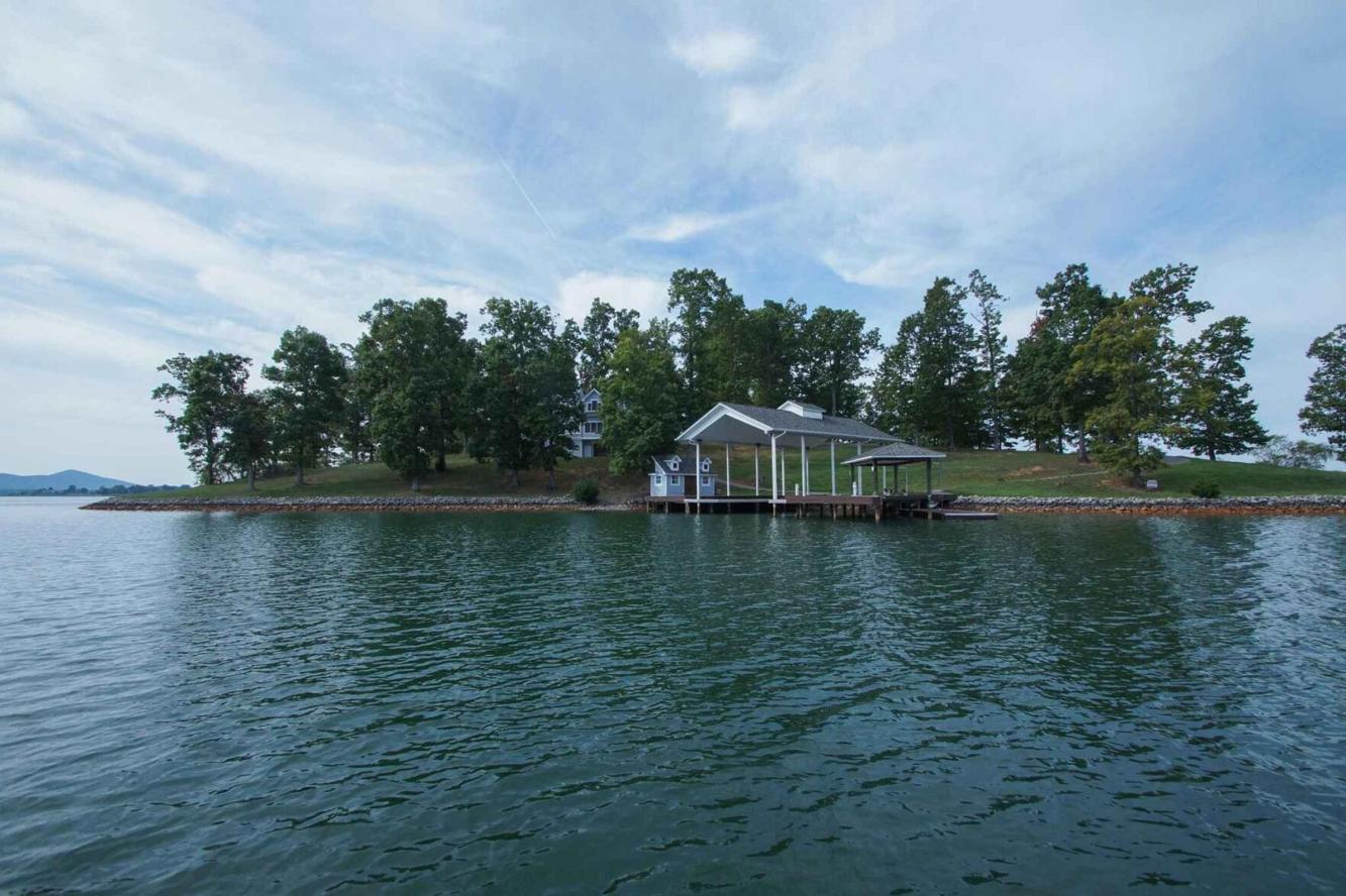 For sale A private island on Smith Mountain Lake Headlines