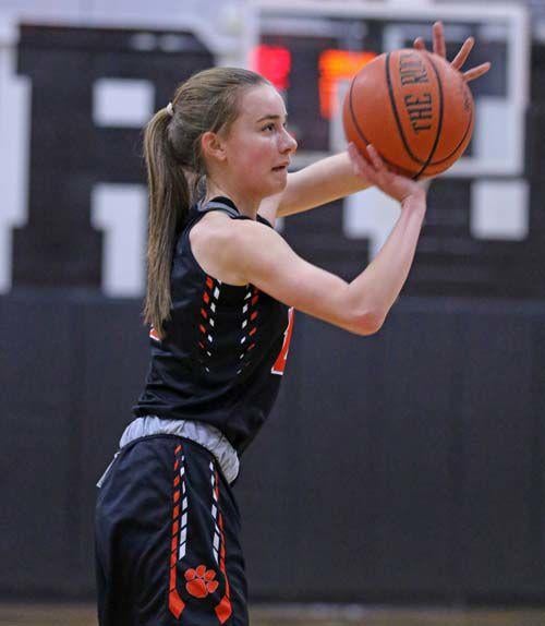 Brentsville Freshman Alden Yergey Named Vhsl Class 3 First Team In Girls Basketball Prince William Insidenova Com