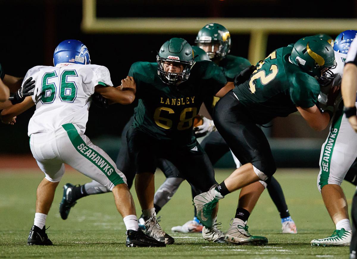 PHOTOS Langley football vs. South Lakes Sports