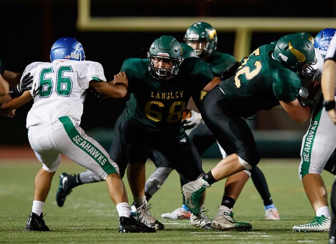 PHOTOS Langley football vs. South Lakes Sports