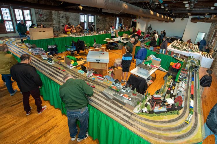Train Racing Show IN PHOTOS: 'Winter Wonderland Train Show' at ARTfactory | Headlines ...