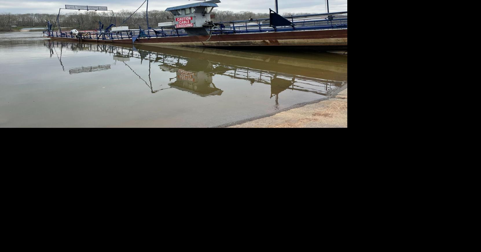 Montgomery County purchases White's Ferry from owner for $1.5M to resume service across the Potomac River