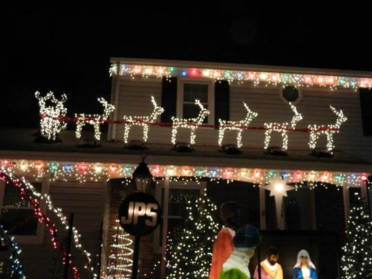 Northern Virginia's best homespun Christmas lights displays | Headlines | insidenova.com