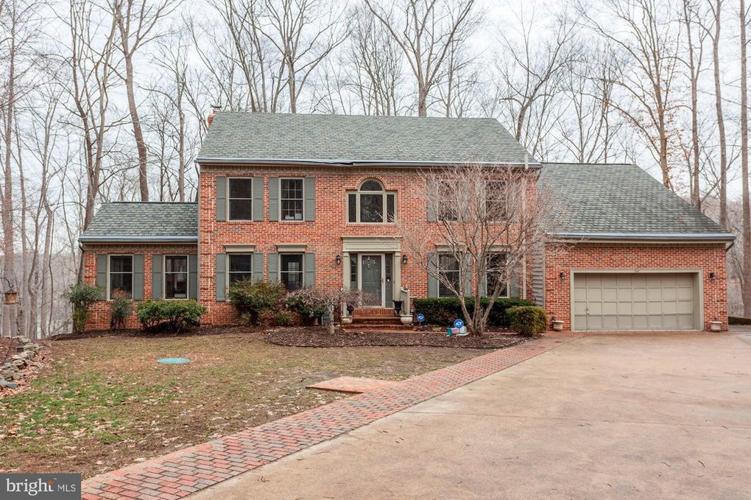 5 top homes for sale in Woodbridge Prince William