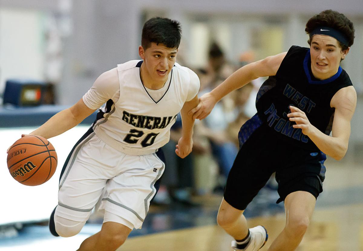 Photos Washington Lee Takes On West Potomac In Hoops Action