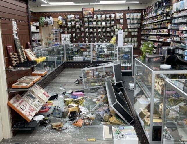 Major disturbance at Marshall vape shop lands man in custody | Public  Safety | insidenova.com