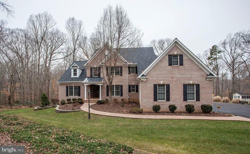 9 top homes for sale in Woodbridge Prince William