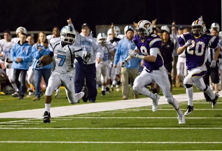 Football Slideshow Yorktown vs. Braddock Arlington