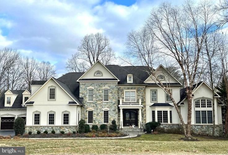 Top six homes for sale in Oakton Real Estate