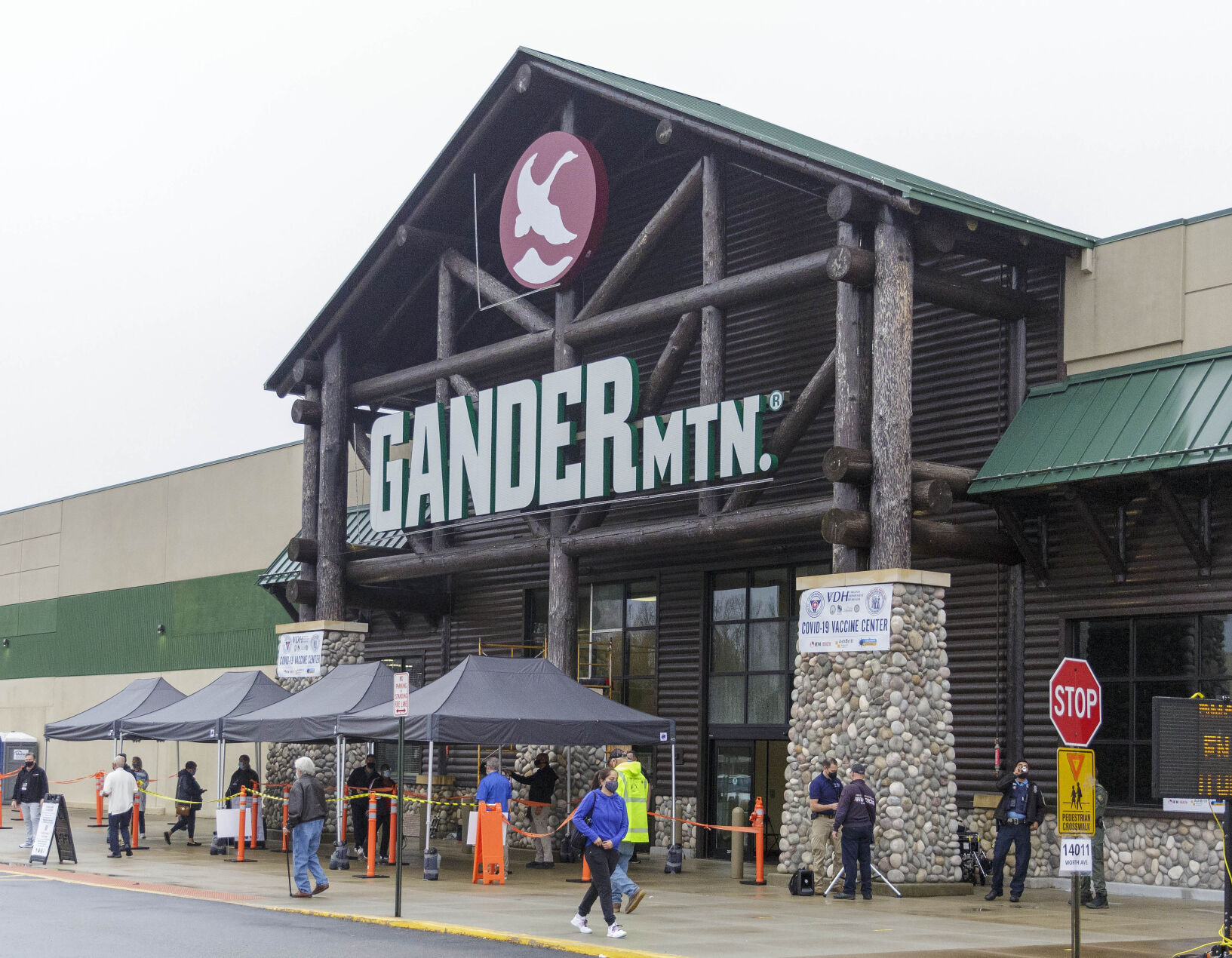 prince-william-county-buys-gander-mountain-building-in-woodbridge-for