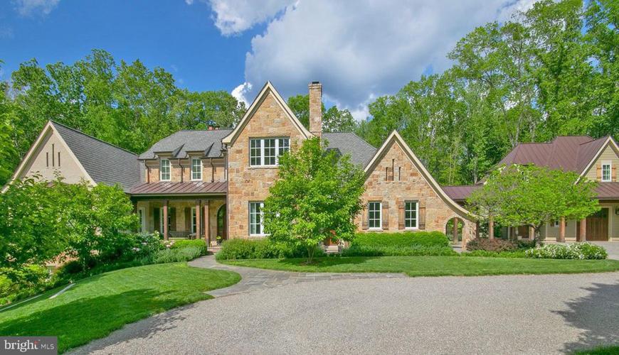 9 top homes for sale in Great Falls Fairfax