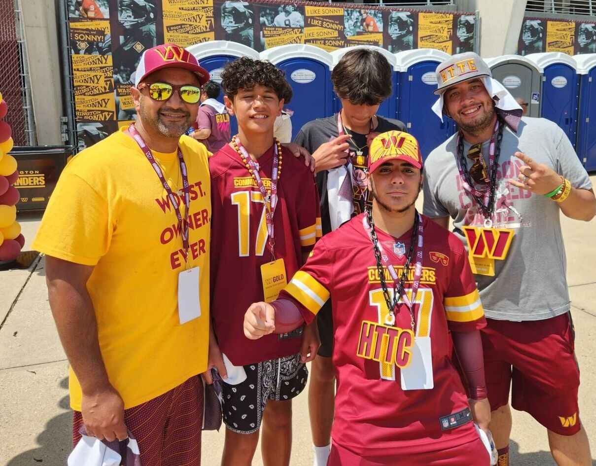 Fans return to Washington Commanders camp to celebrate the team's