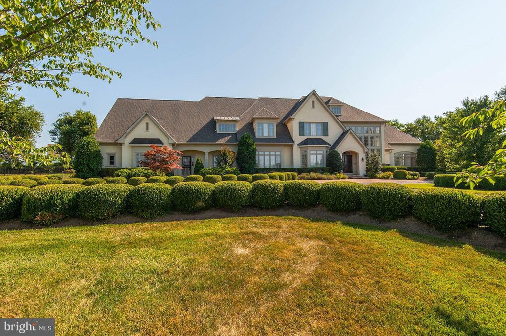 7 top homes for sale in Leesburg Real Estate