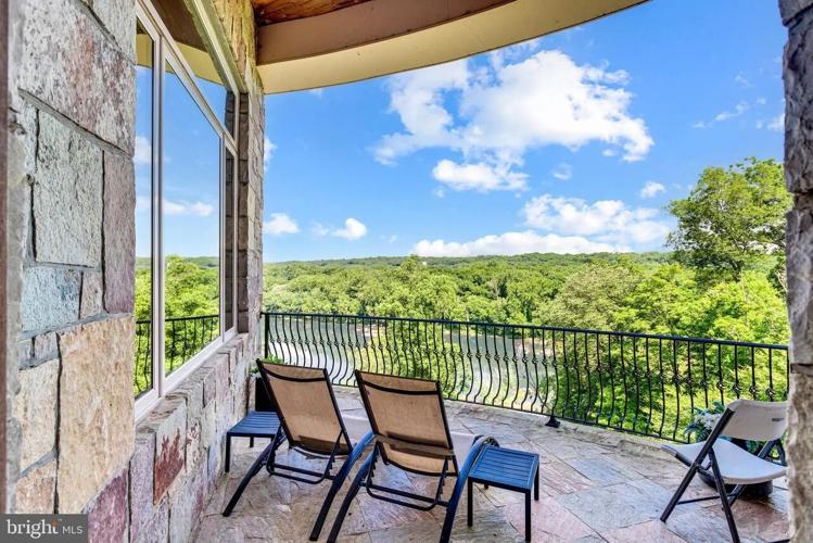 612 Rivercrest Dr, McLean, VA 22101_15.jpg