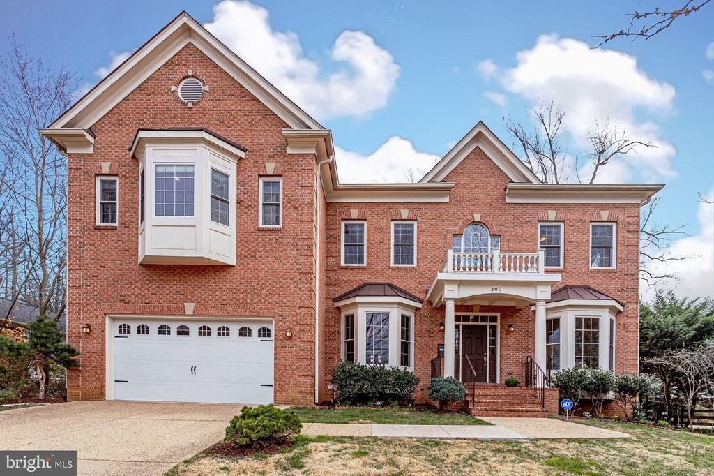 7 Top Homes For Sale In Falls Church Real Estate Insidenova Com