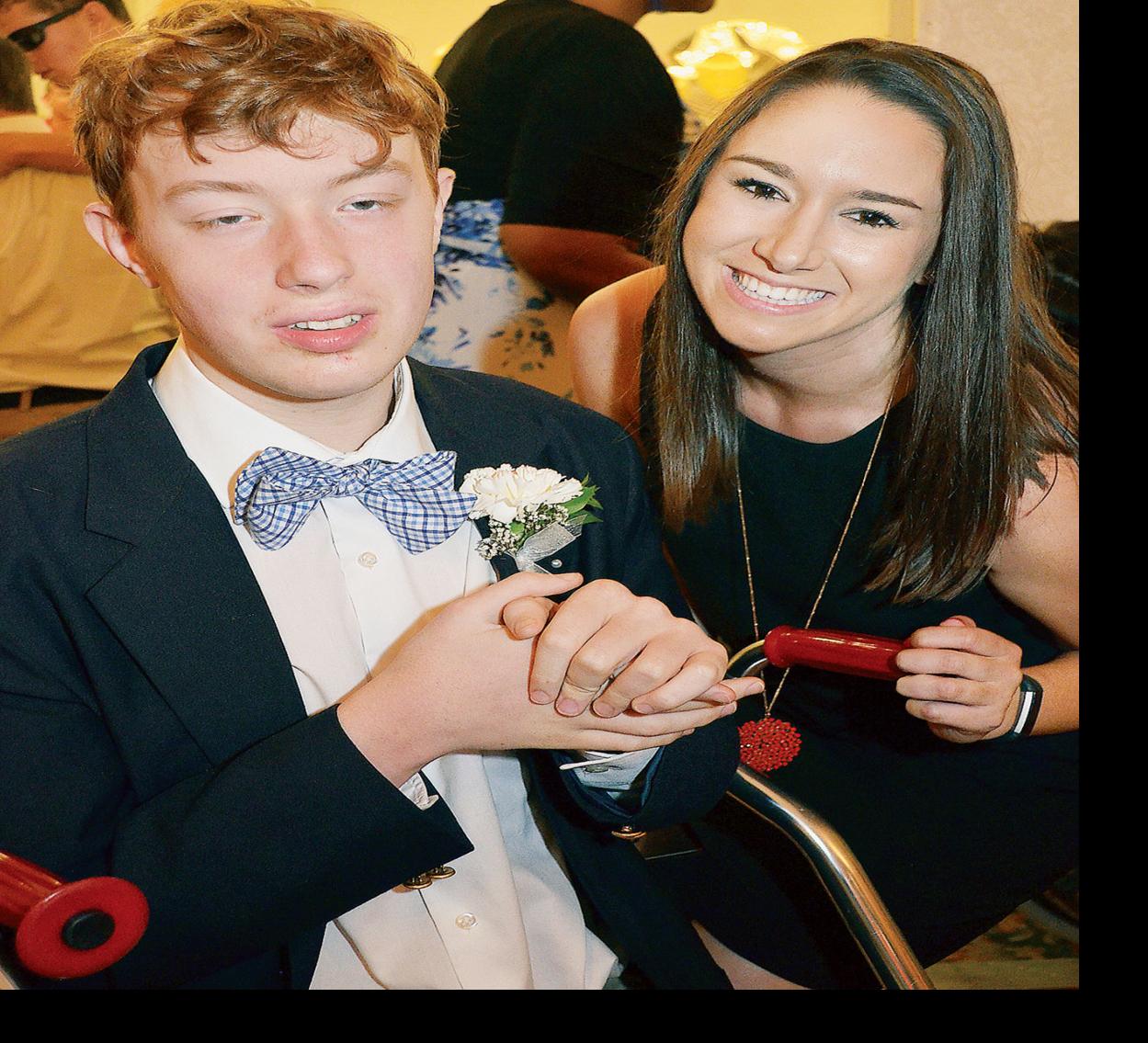 PHOTOS Fairfax students find friendship, acceptance at Day Prom