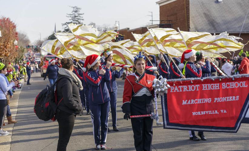PHOTOS Greater Manassas Christmas Parade launches the season