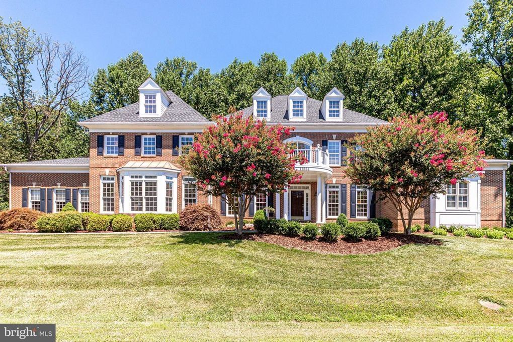 5 top homes for sale in Herndon Fairfax