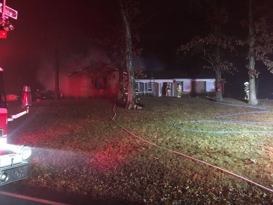 One injured in house fire near Manassas | Manassas | insidenova.com