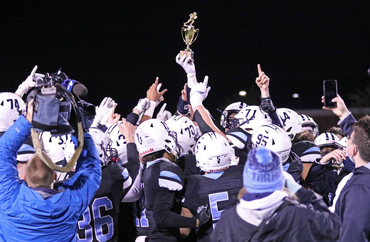 Stone Bridge Football Blows Past Briar Woods To Win Region Title Sports Insidenova Com