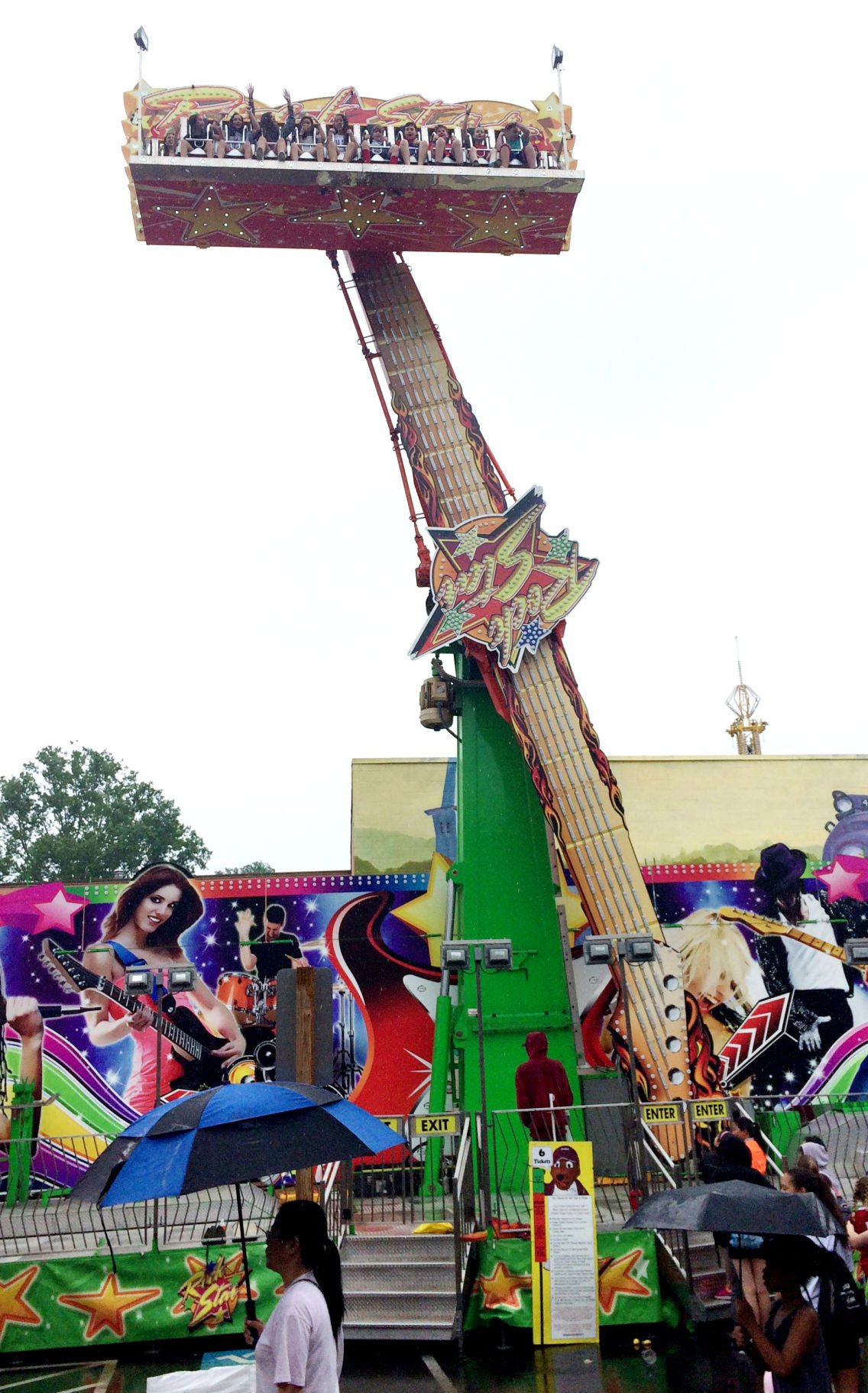 PHOTOS ViVa! Vienna! celebration shines, even if the weather was iffy