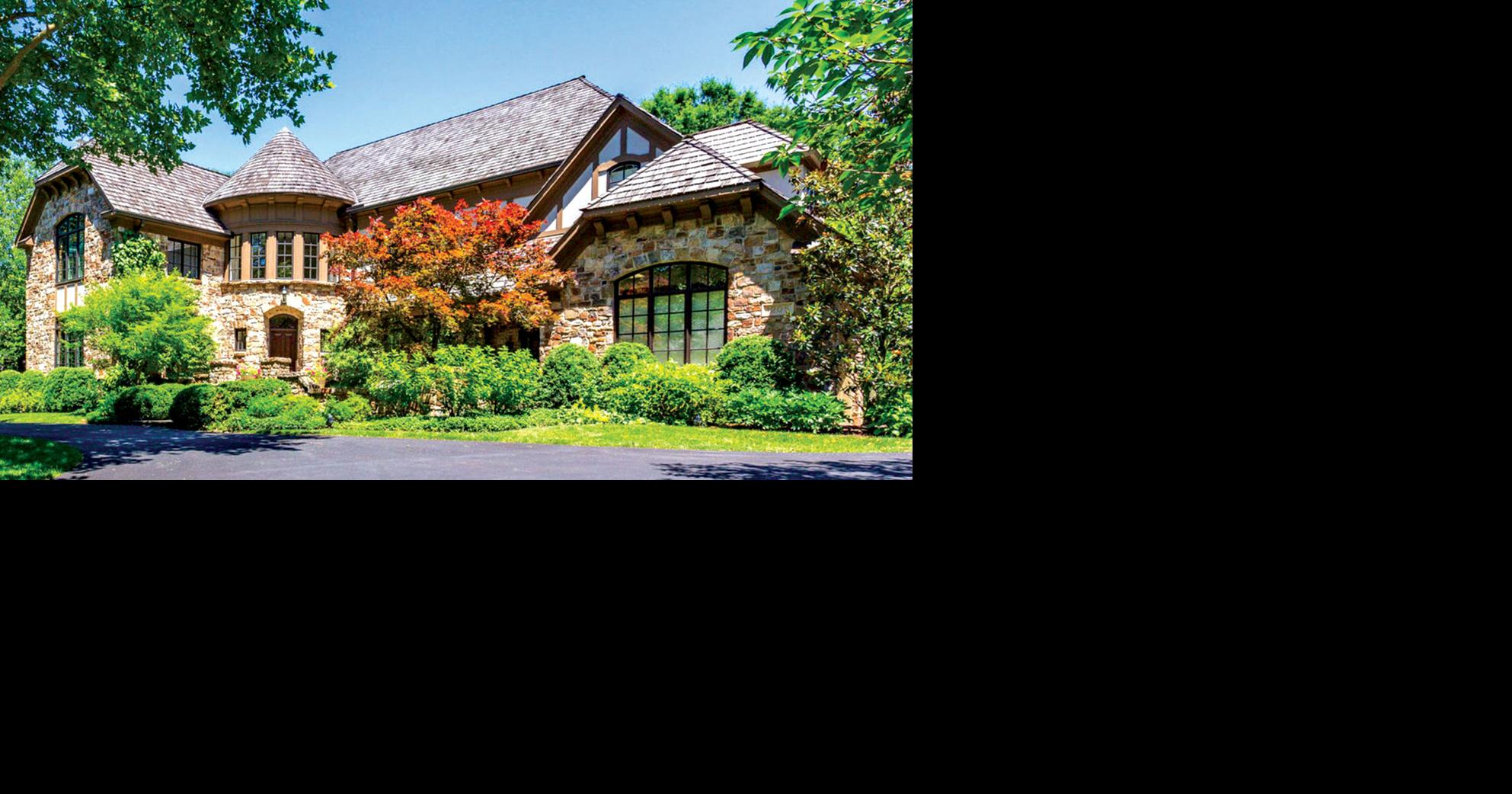 ON THE MARKET Fine living in Woodlea Mill Real Estate