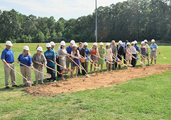 County Breaks Ground On New Stafford High School 