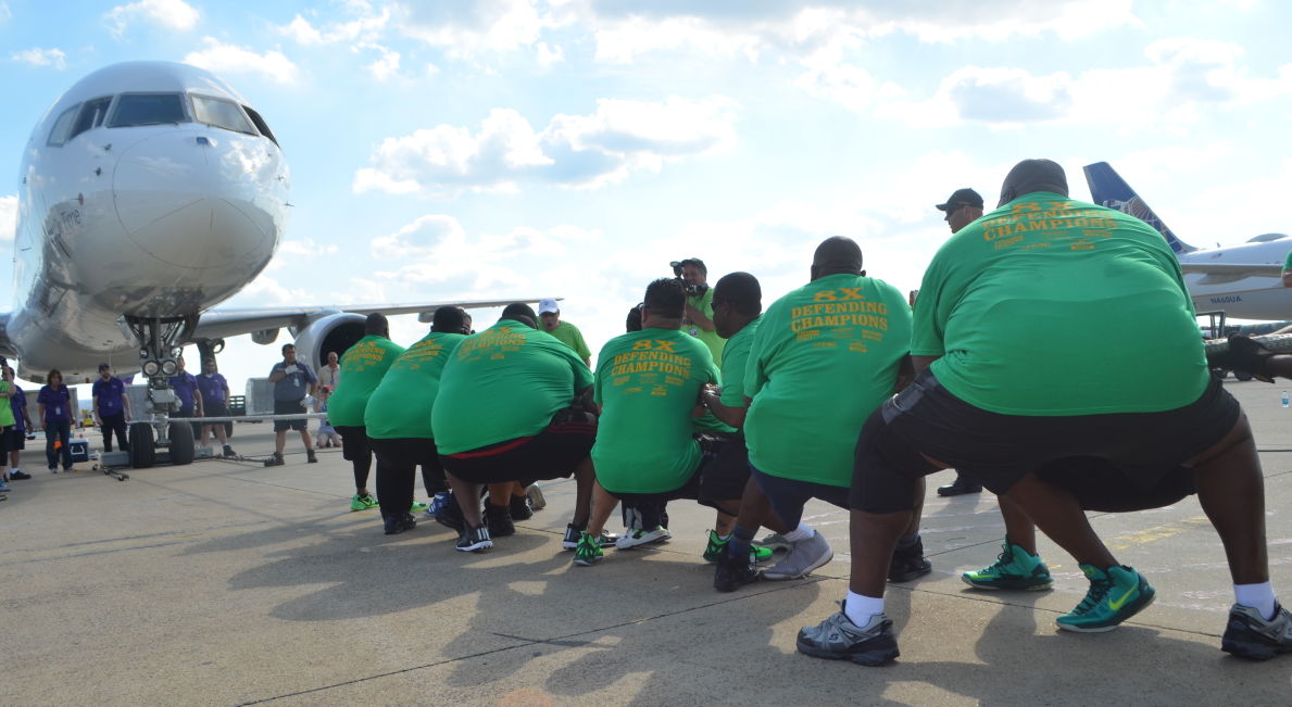 Dulles Plane Pull Loudoun