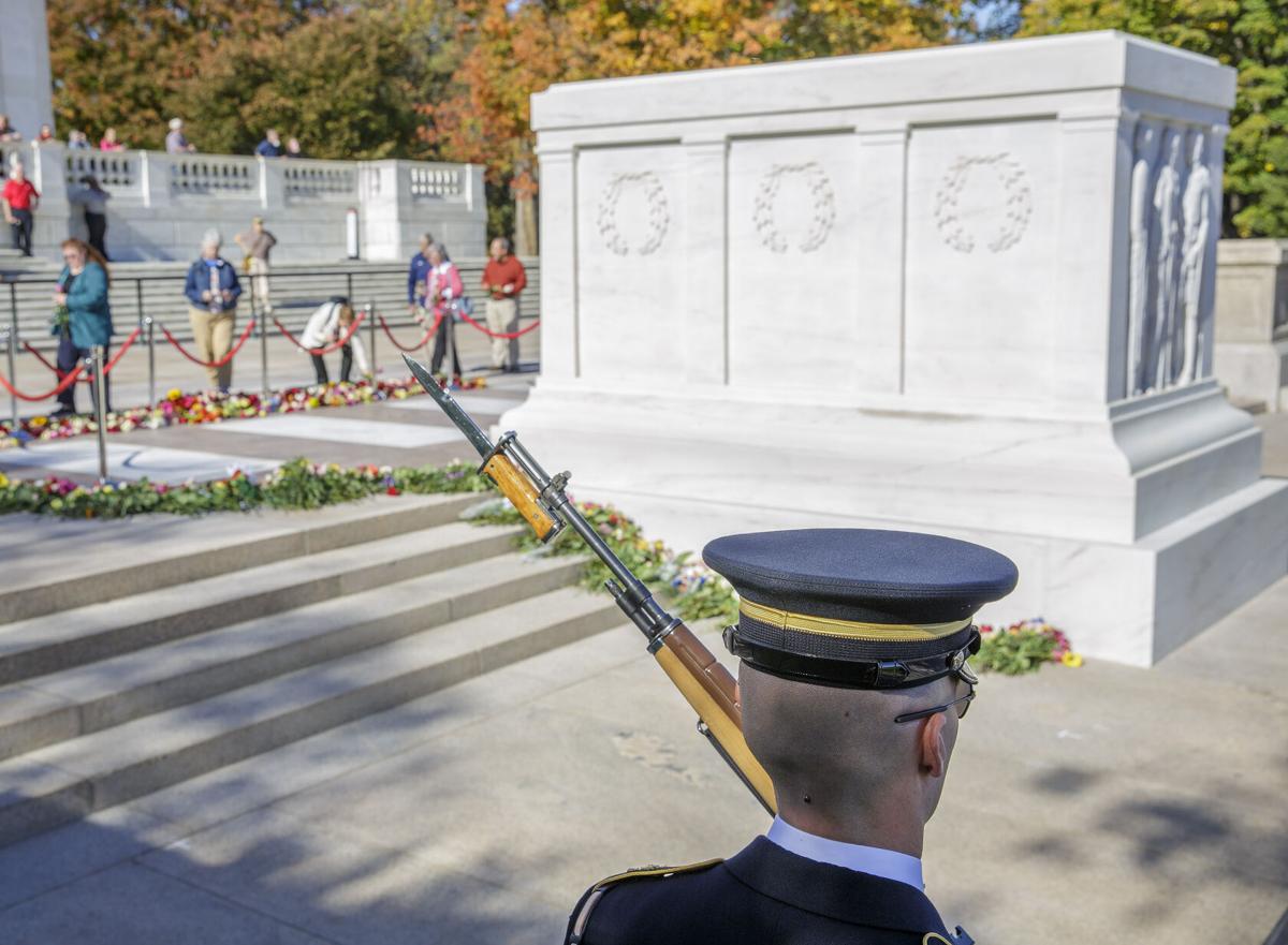 Tomb of the Unknowns 072.jpg