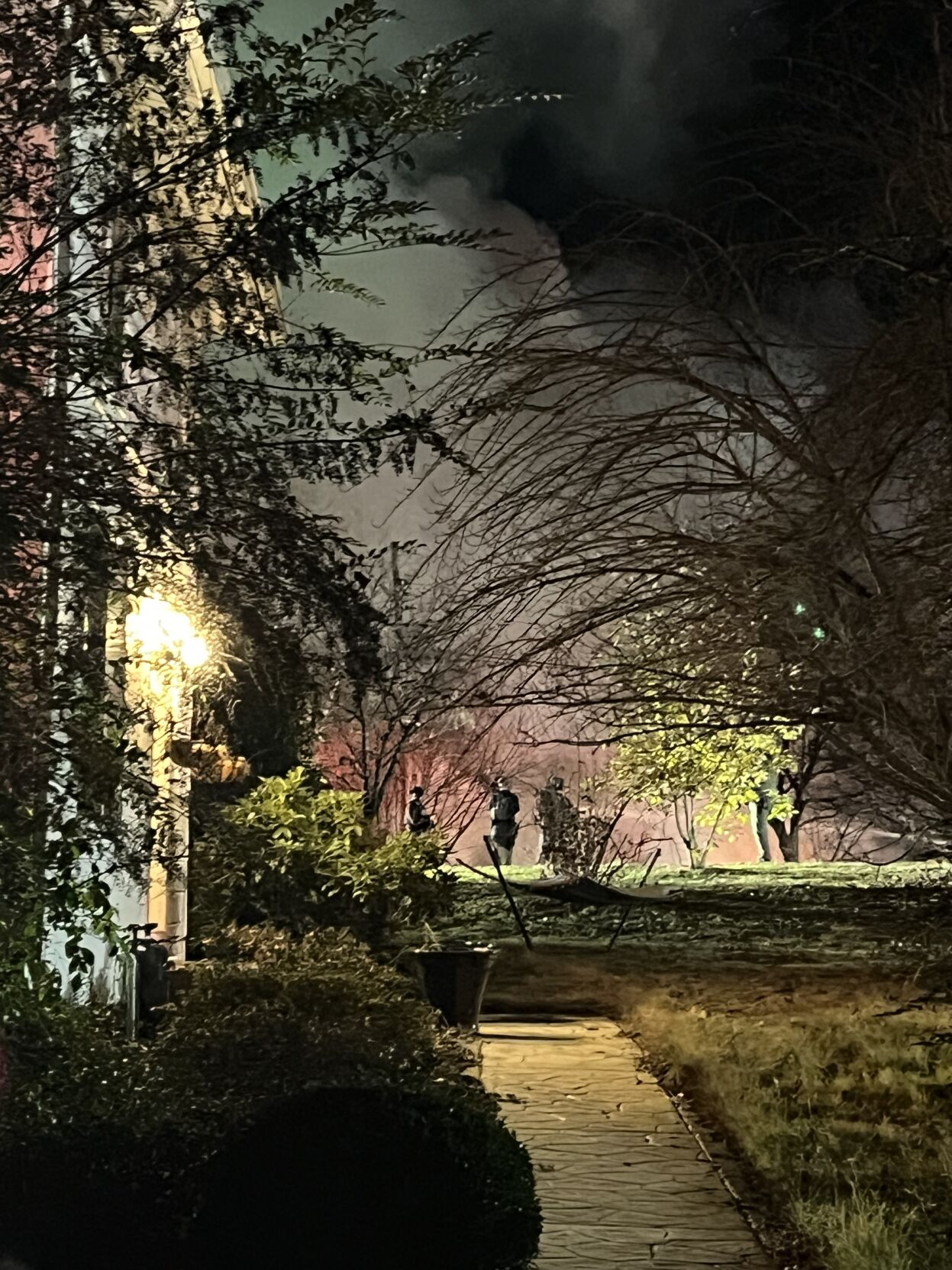 VIDEO Man fired 30 to 40 flares in Arlington neighborhood before