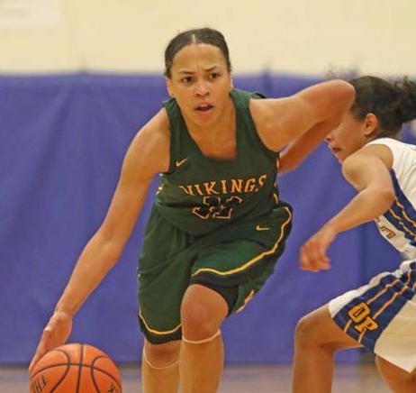 Woodbridge S Paris Mcbride And Aaliyah Pitts Named To 6a All State