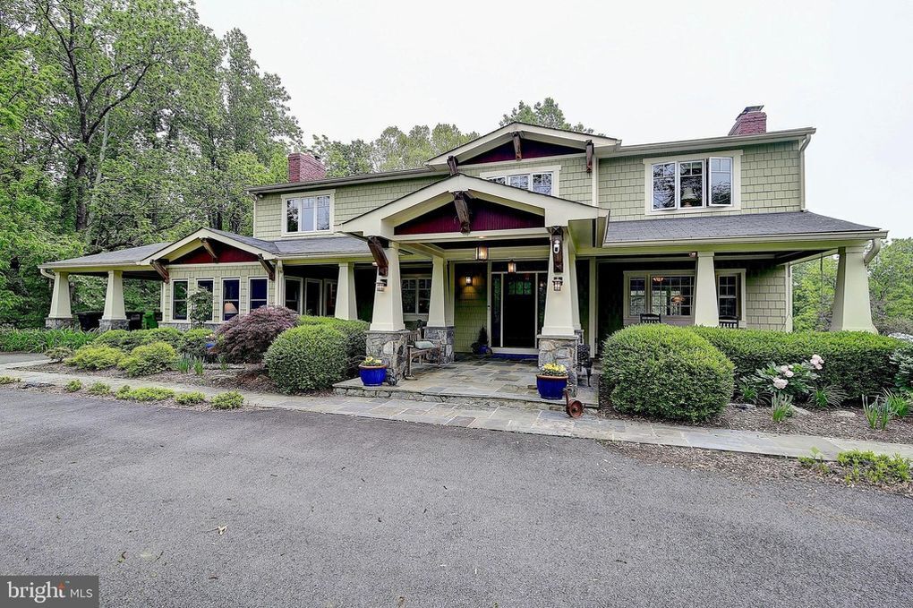 7 top homes for sale in Clifton Fairfax