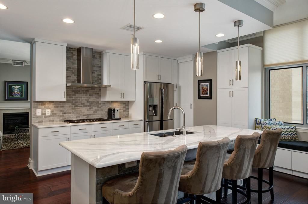 11990 Market St Unit 1801, Reston, VA 20190