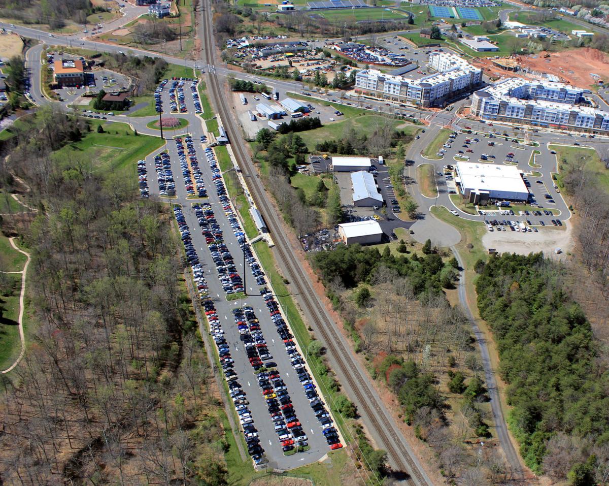 Manassas Park council OKs further study on new VRE parking garage