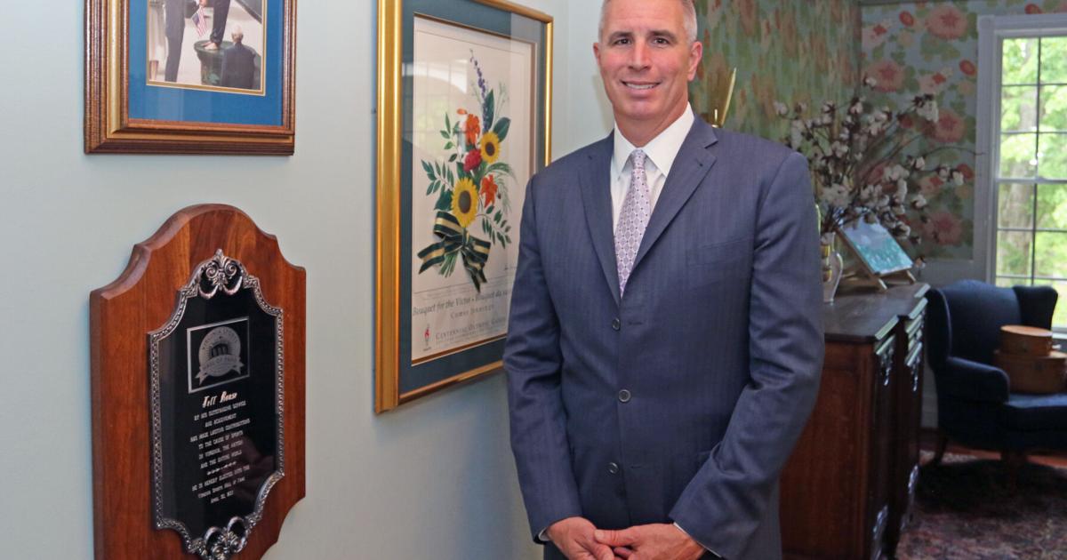 Twenty-five years after his gold medal, Stafford’s Jeff Rouse is rooted ...