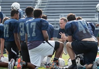 Football Washington Lee Aims To Be Back In Playoff Hunt News