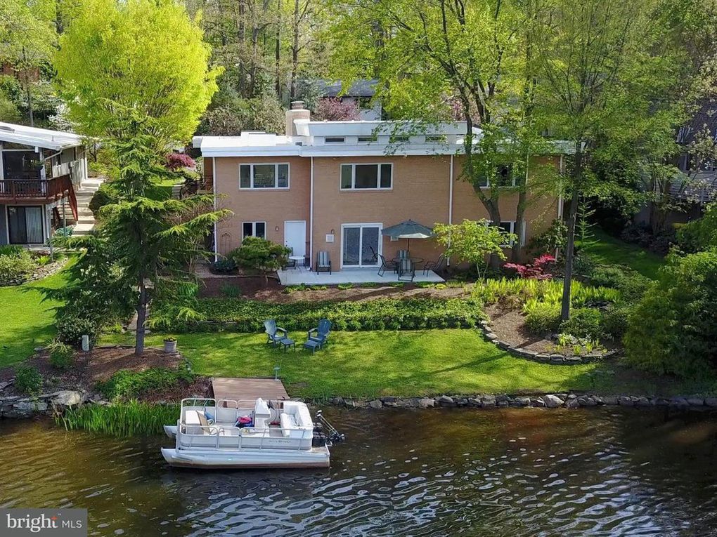 7 of the top homes for sale in Reston Real Estate