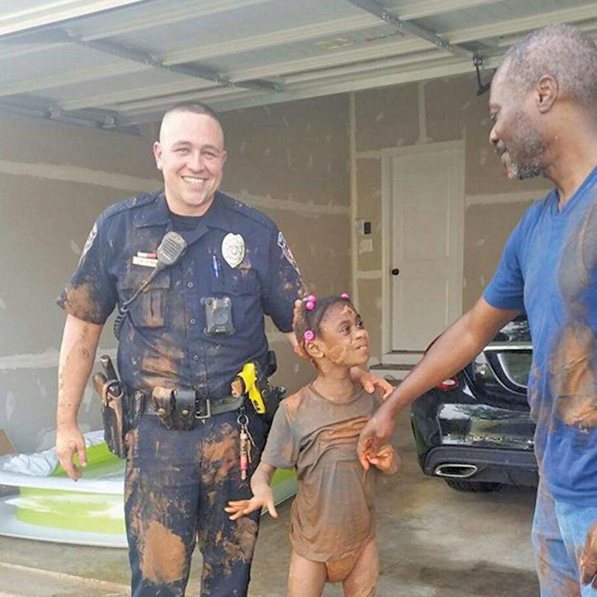 Town Police Officer Rescues Young Girl With Autism In