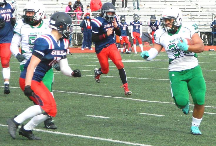 PHOTOS Wakefield wins in football Sports