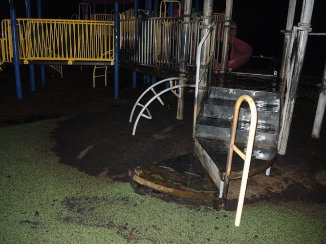 Fire officials investigate arson at two Fairfax elementary schools |  Headlines 