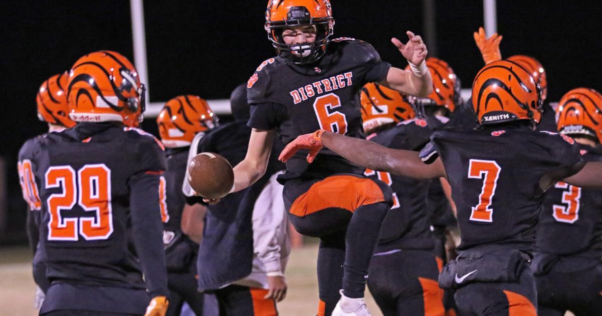 Brentsville football wins schoolrecord 12th game in winning second
