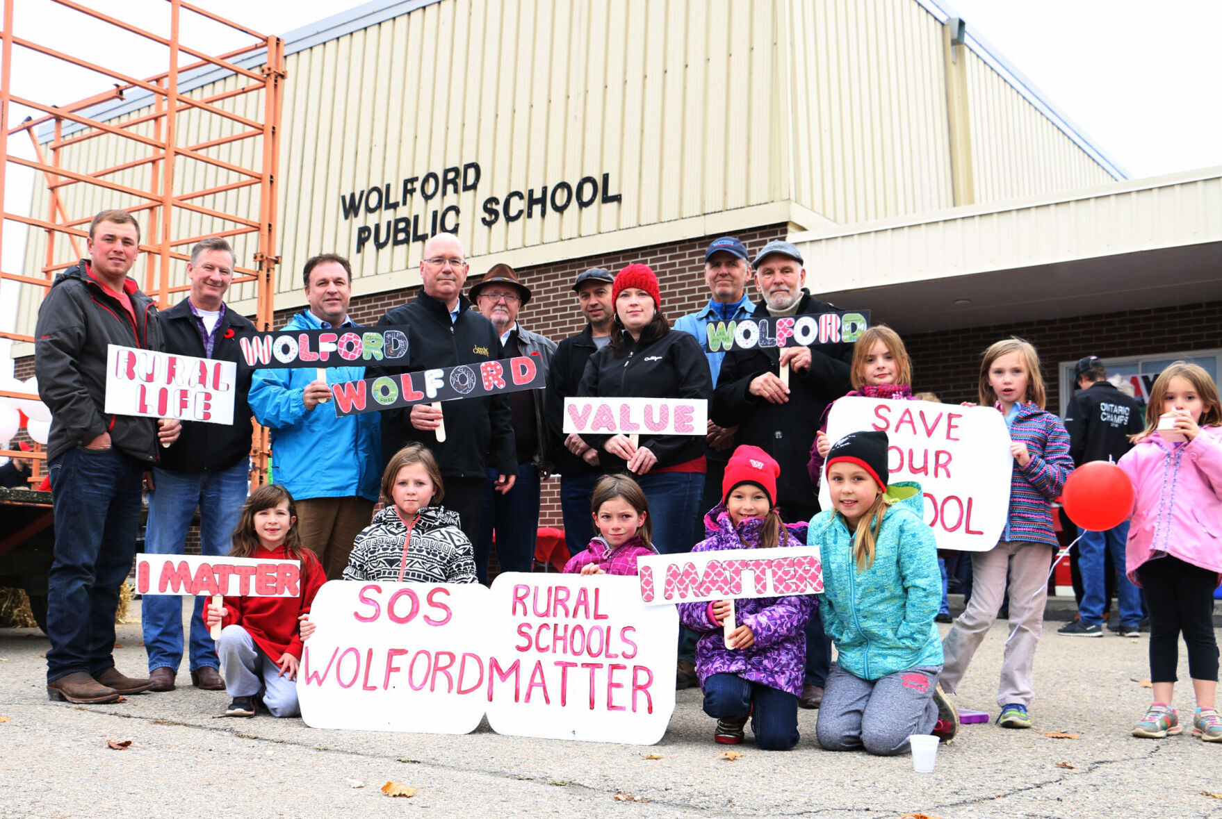 Rally held at Wolford Public School to protest its potential